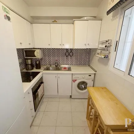 2-bedroom & Roof Terrace & Community Pool *